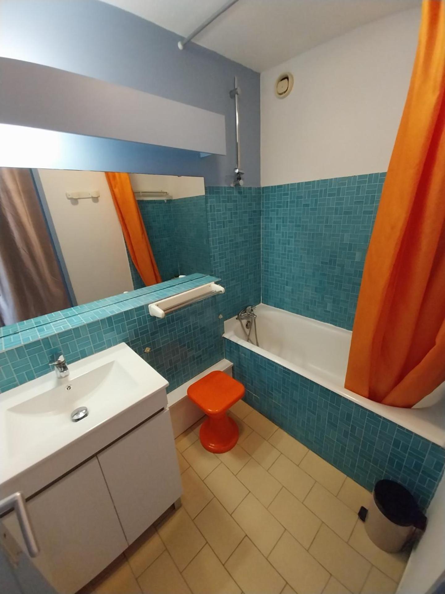 Apartment Front De 2 Parking Quartier Corniche