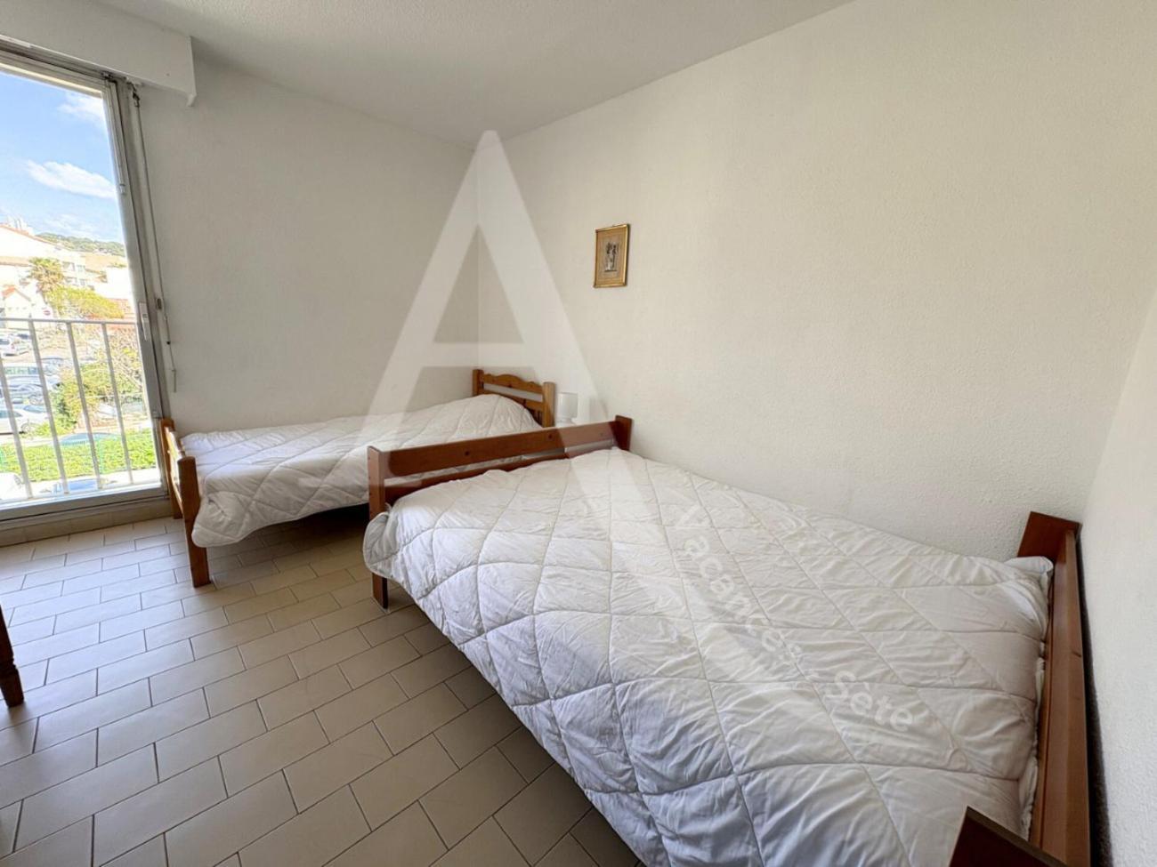 Front De 2 Parking Quartier Corniche Apartment *
